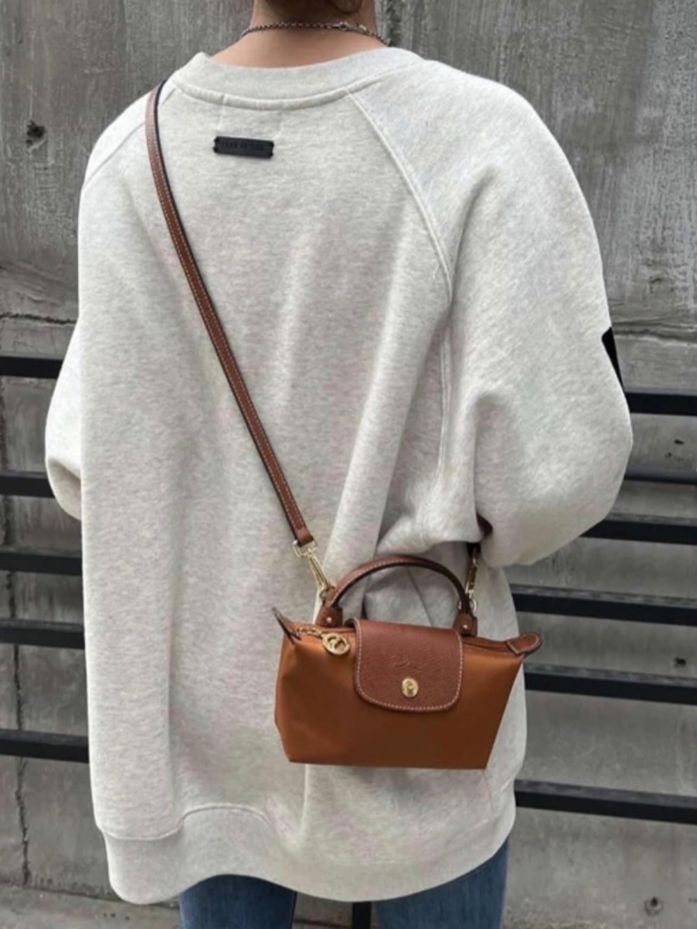 NEW Longchamp mini - Picture 3 of 3